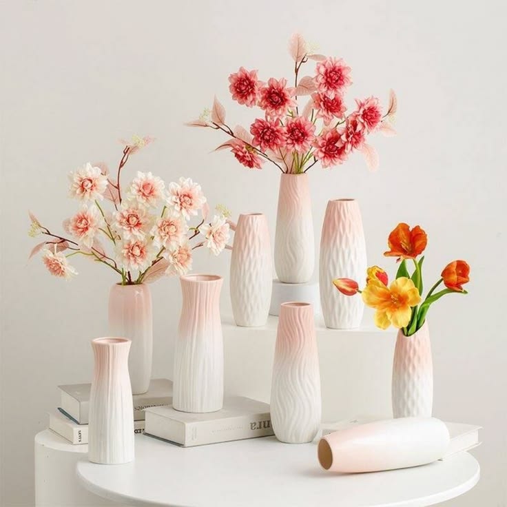 Vases & Artificial Plants