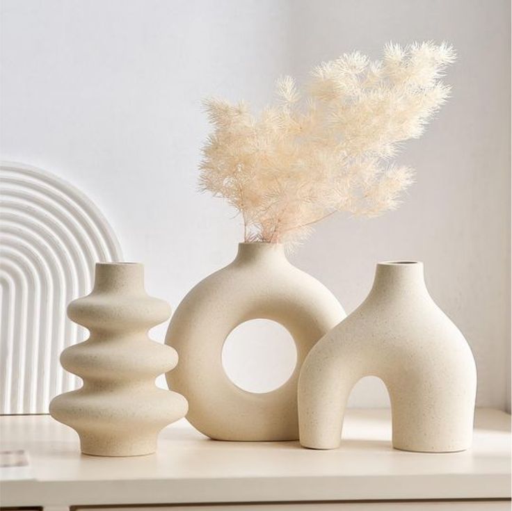 Modern Decorative Pieces
